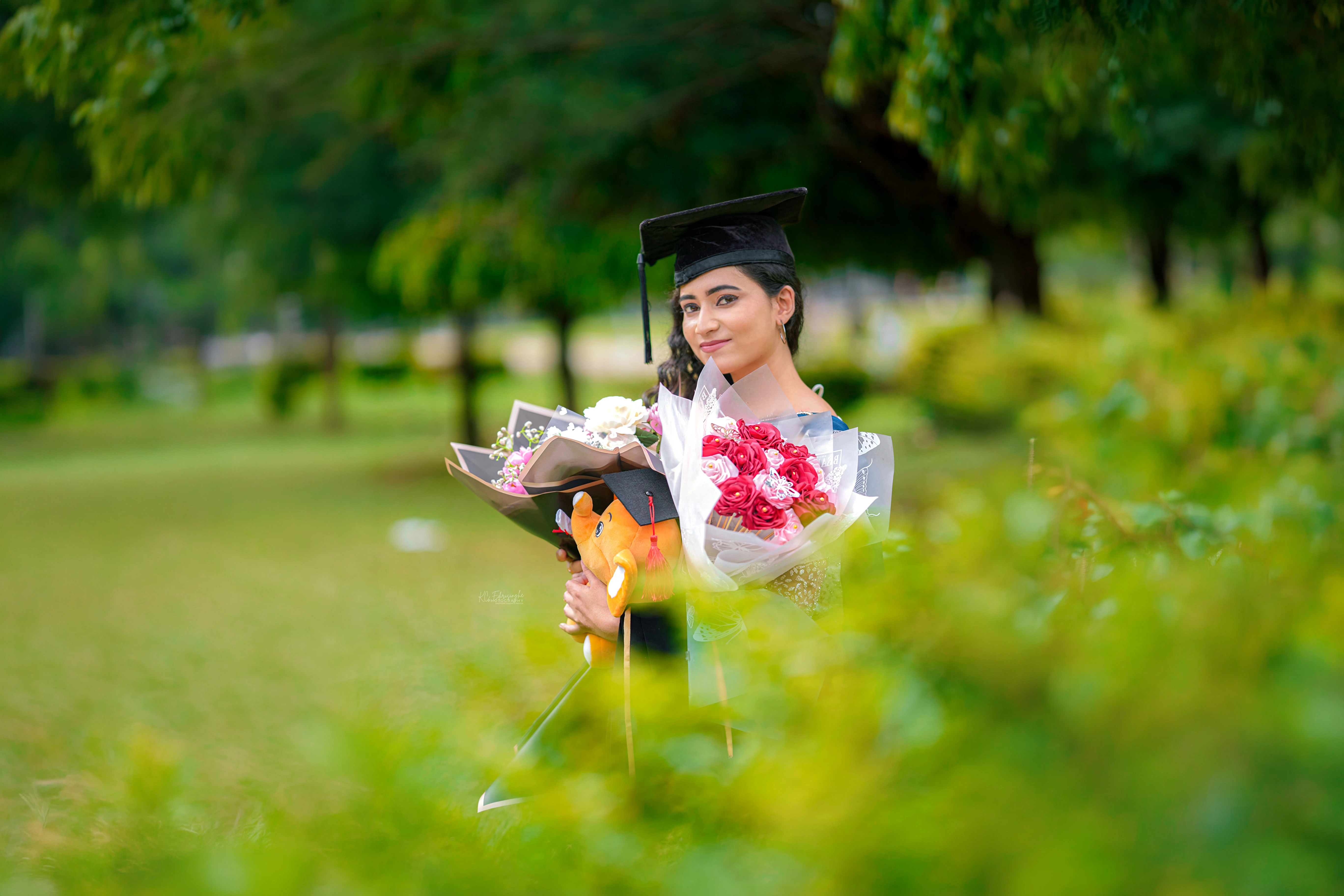 Premium Graduation Photography | KC Edirisinghe